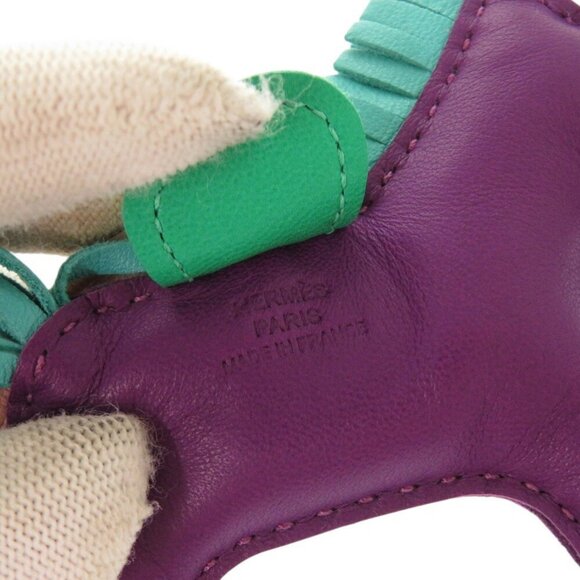 HERMES Green Charm - Picture 4 of 4